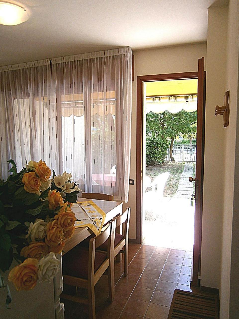 Capri Villa Bibione Bagian luar foto